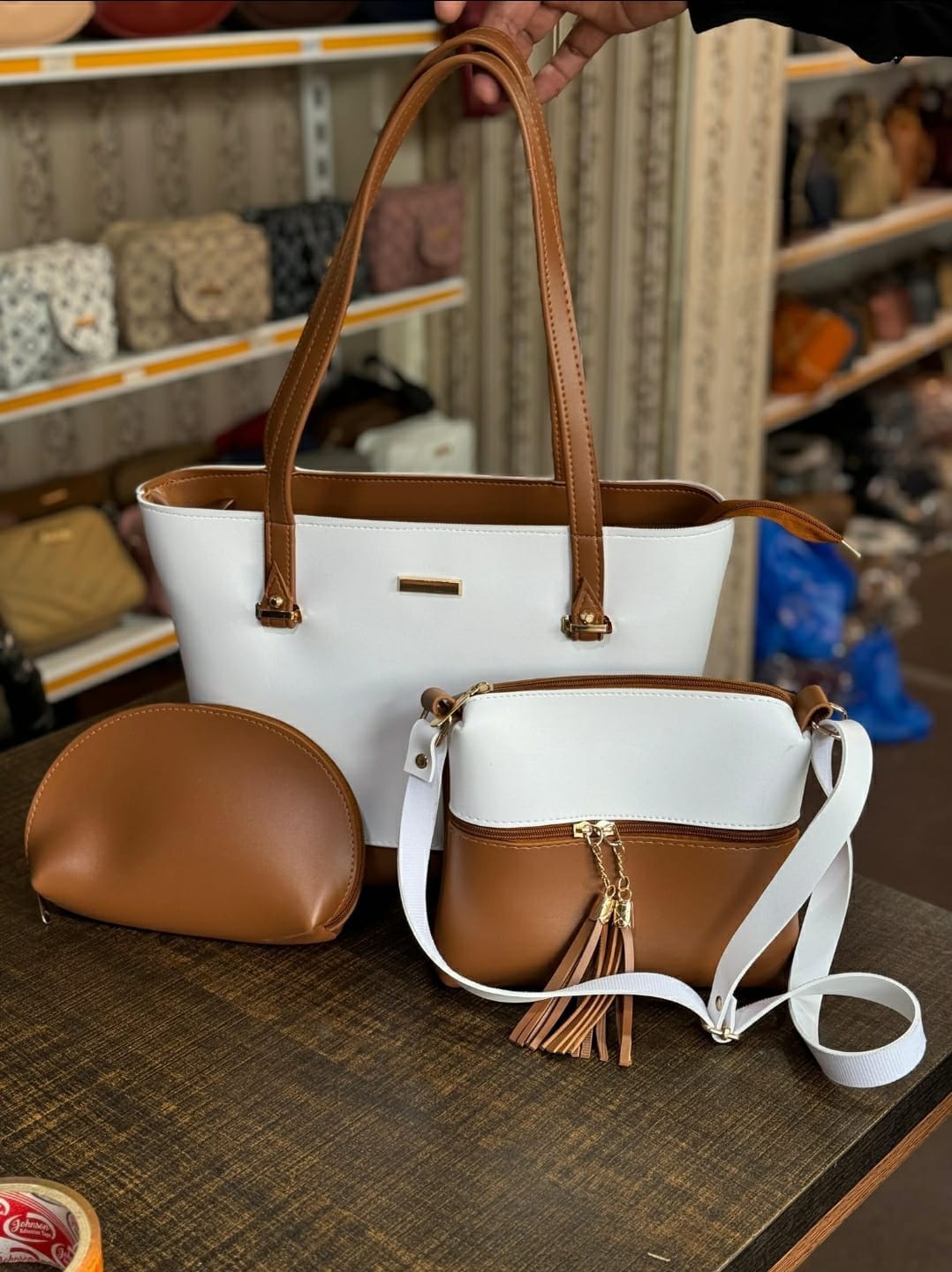 Elegent 3 piece handbag set