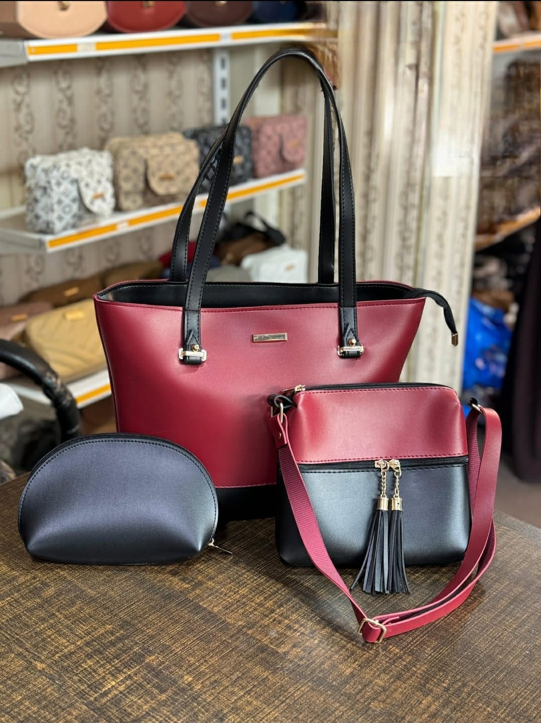 Elegent 3 piece handbag set